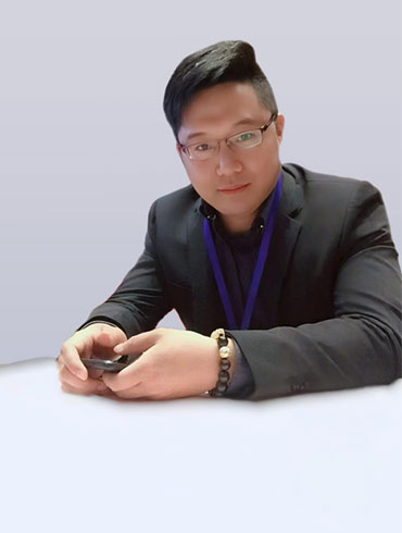 夏灿